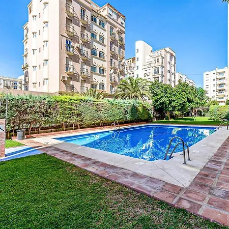 4 Bedroom In * טורמולינוס